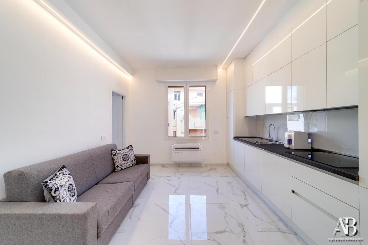 Suite Aurora Luxury In The Center Of Sanremo Exterior foto